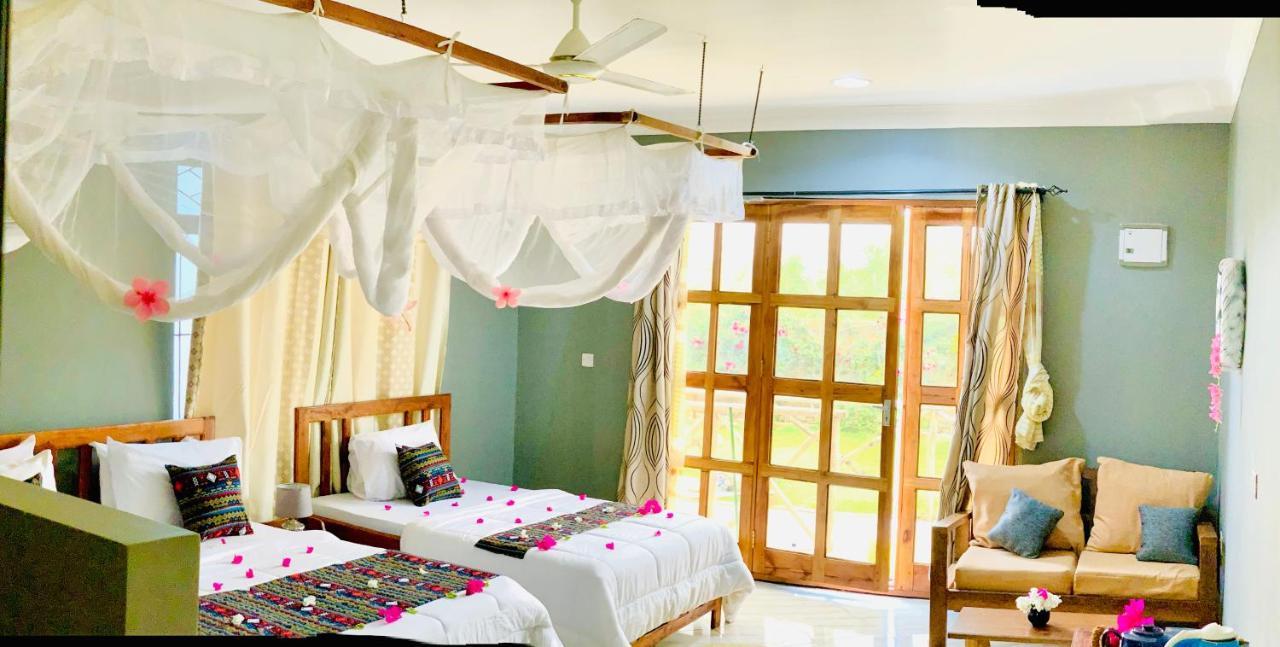 Bed and Breakfast Uroa Getaway Экстерьер фото